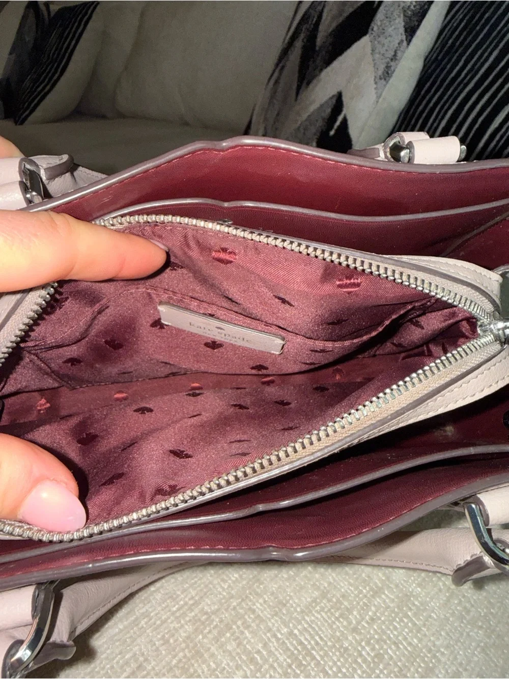 Kate Spade New York Tippy Leather Purse in Taupe